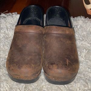 Dansko Brown Leather shoes